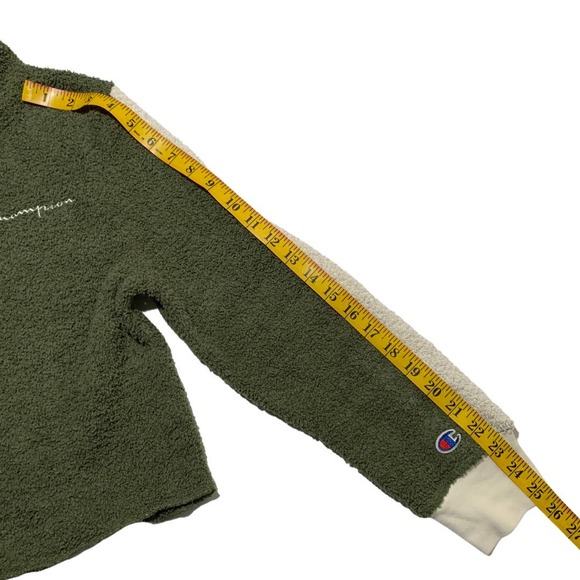 Champion Olive Green and Cream Women's Sweater - Picture 6 of 9